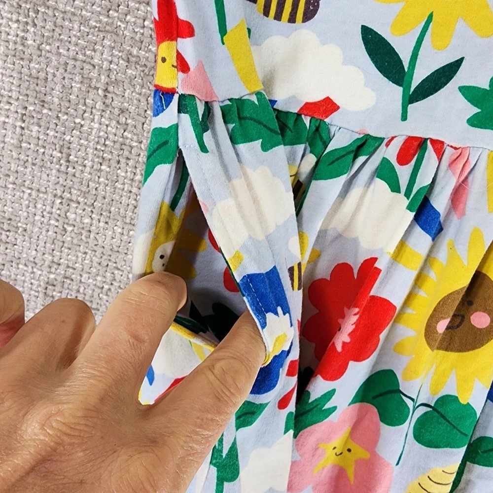 Mini Boden dress good